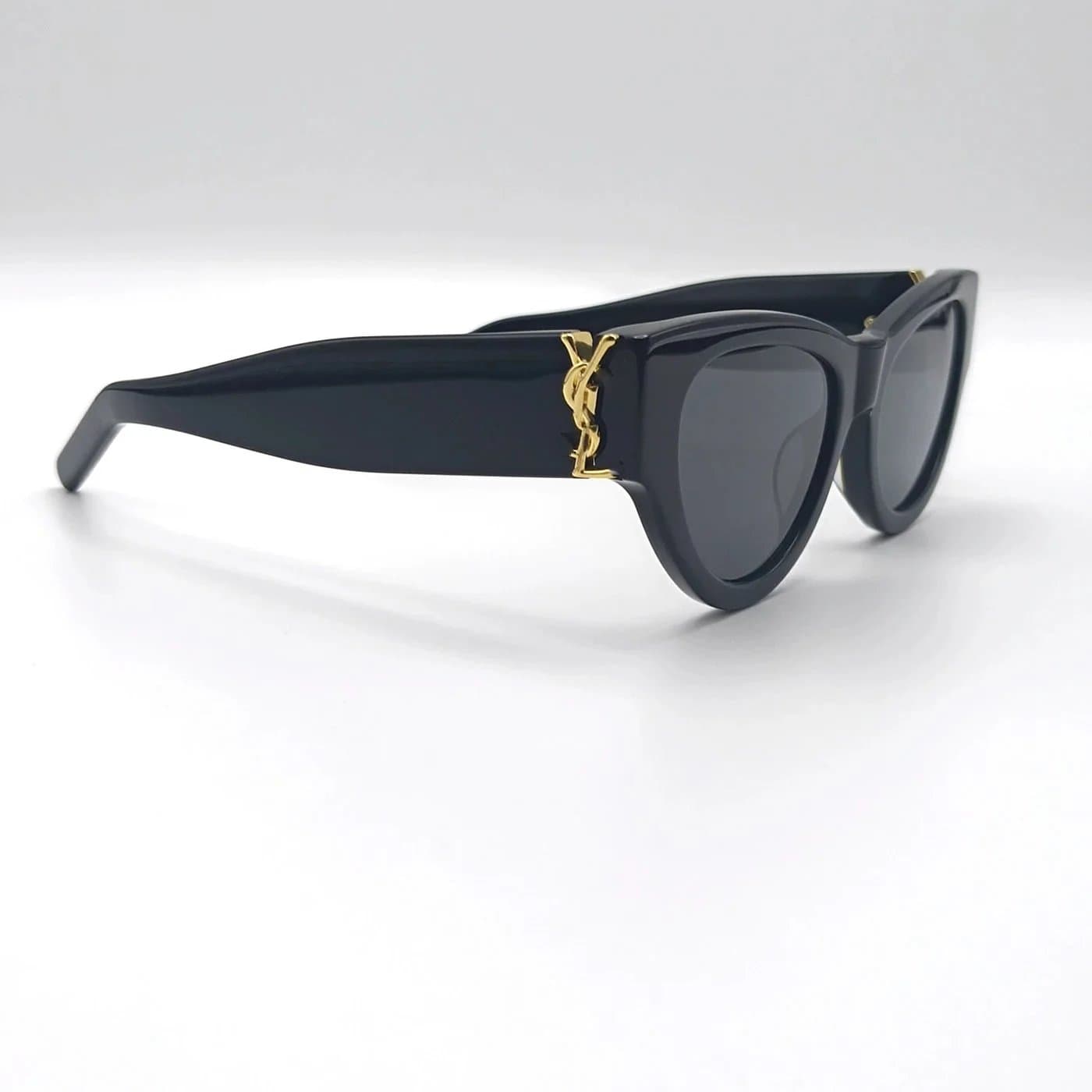 Saint Laurent Saint Laurent Cat-Eye Sunglasses Black