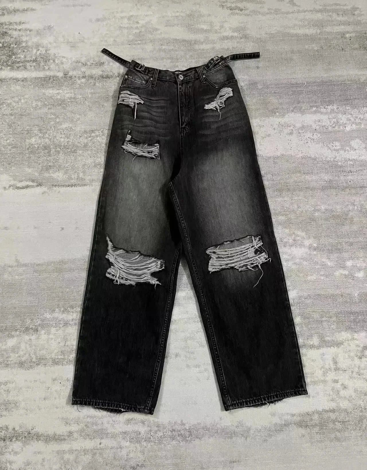 Distressed Black Wide-Leg Jeans